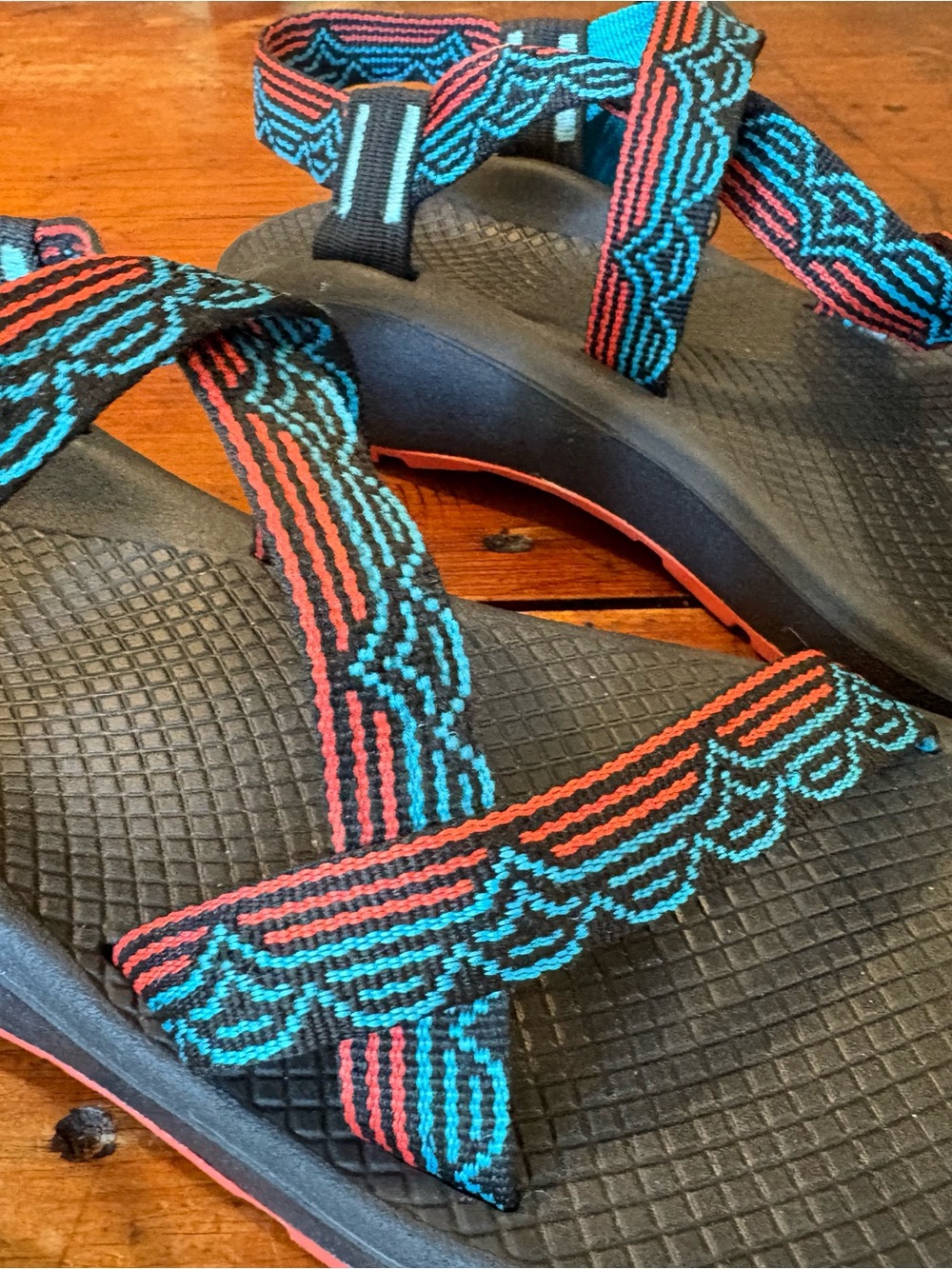 New Women’s Z/Cloud Adjustable Strap Cushioned Sandal